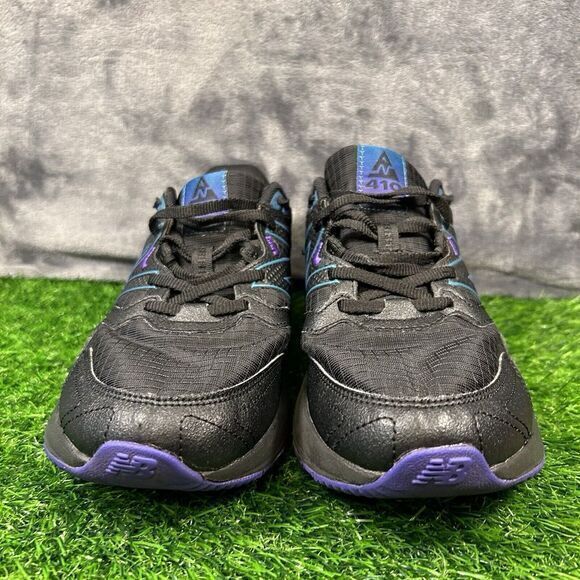New Balance 410v7 Womens 9 Black Blue Shoes Sneaker Running Athletic‎ Trail Hike - Picture 2 of 13